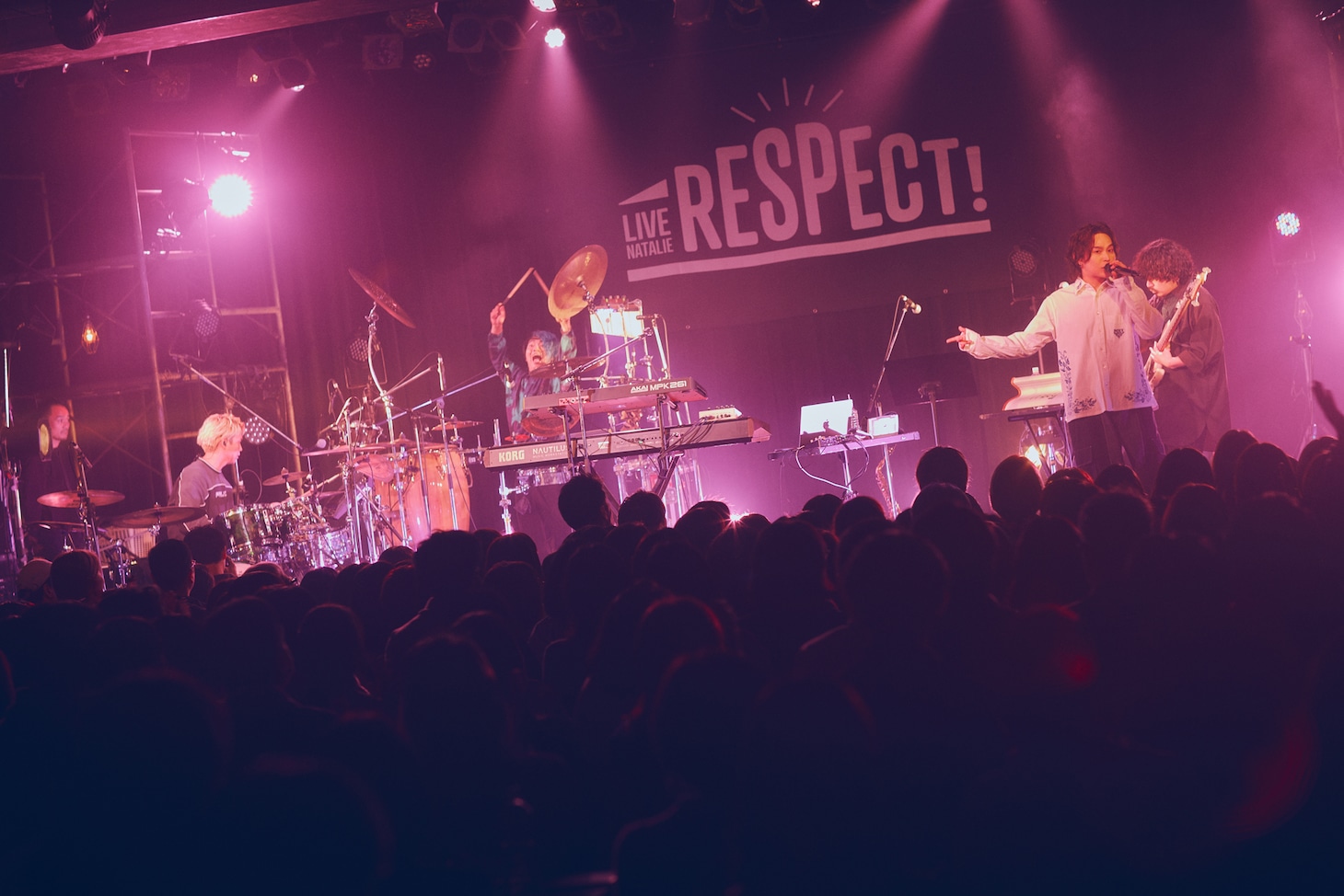 「ライブナタリー Presents RESPECT! Vol.4 “Omoinotake × cero”」Omoinotakeのステージの様子。（撮影：山川哲矢）