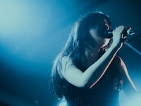 野村美こ（Vo）