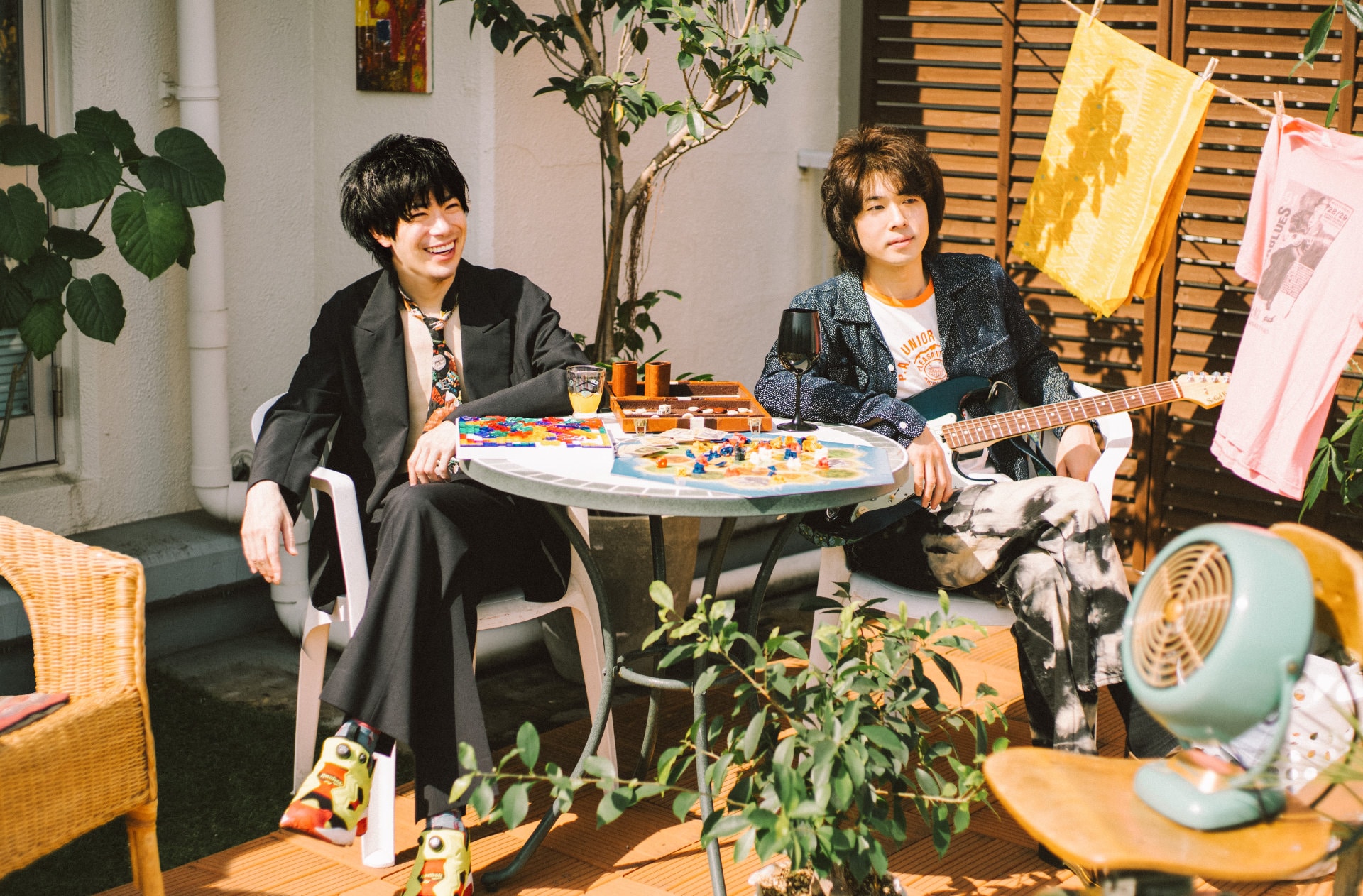 黒猫CHELSEAが2年ぶり新曲を2曲同時リリース、渡辺大知が監督務めたMV公開