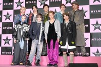 「NYLON'S NEXT 2026 AWARDS」J-POPグループ部門を受賞した超特急。