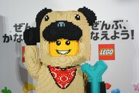 ステージに用意されたレゴ®ブロック。