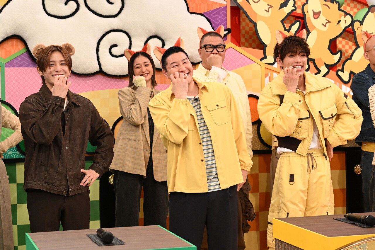 たぬきときつね」より。たぬき軍・山田涼介と、きつね軍の原嘉孝ら