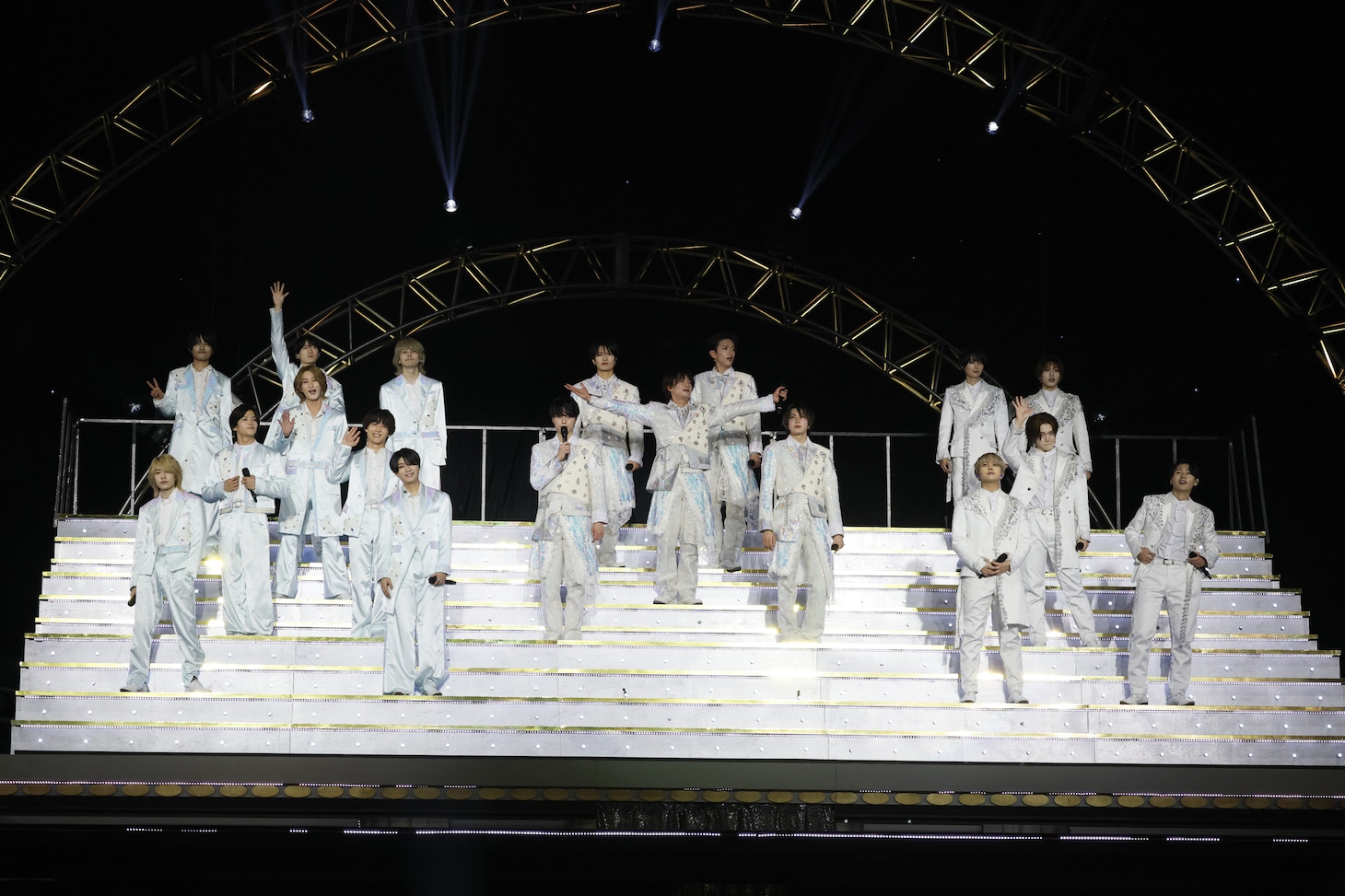 左からB&ZAI、ACEes、KEY TO LIT。