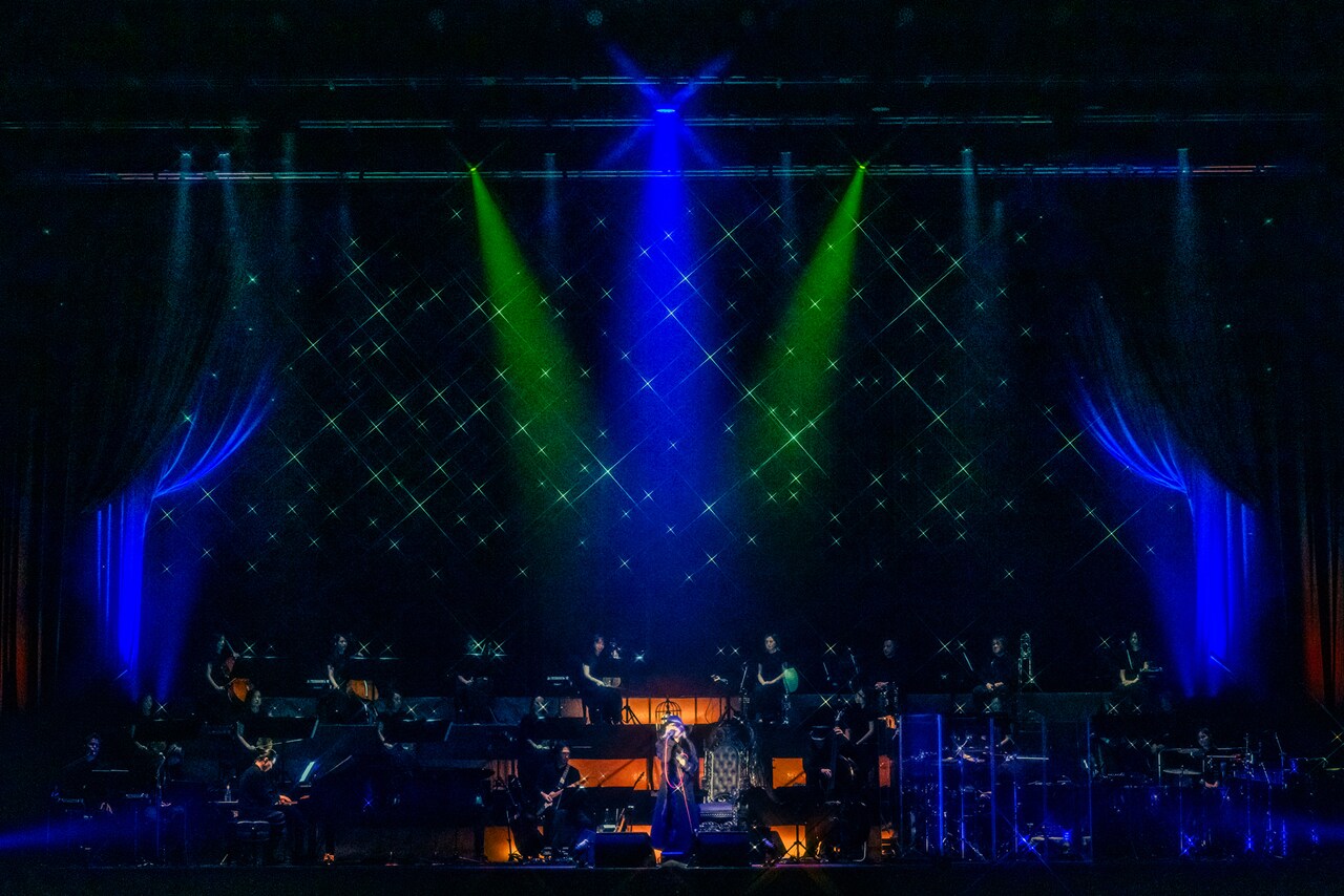 星空のような演出も光った「HYDE Orchestra Tour 2026 JEKYLL」東京