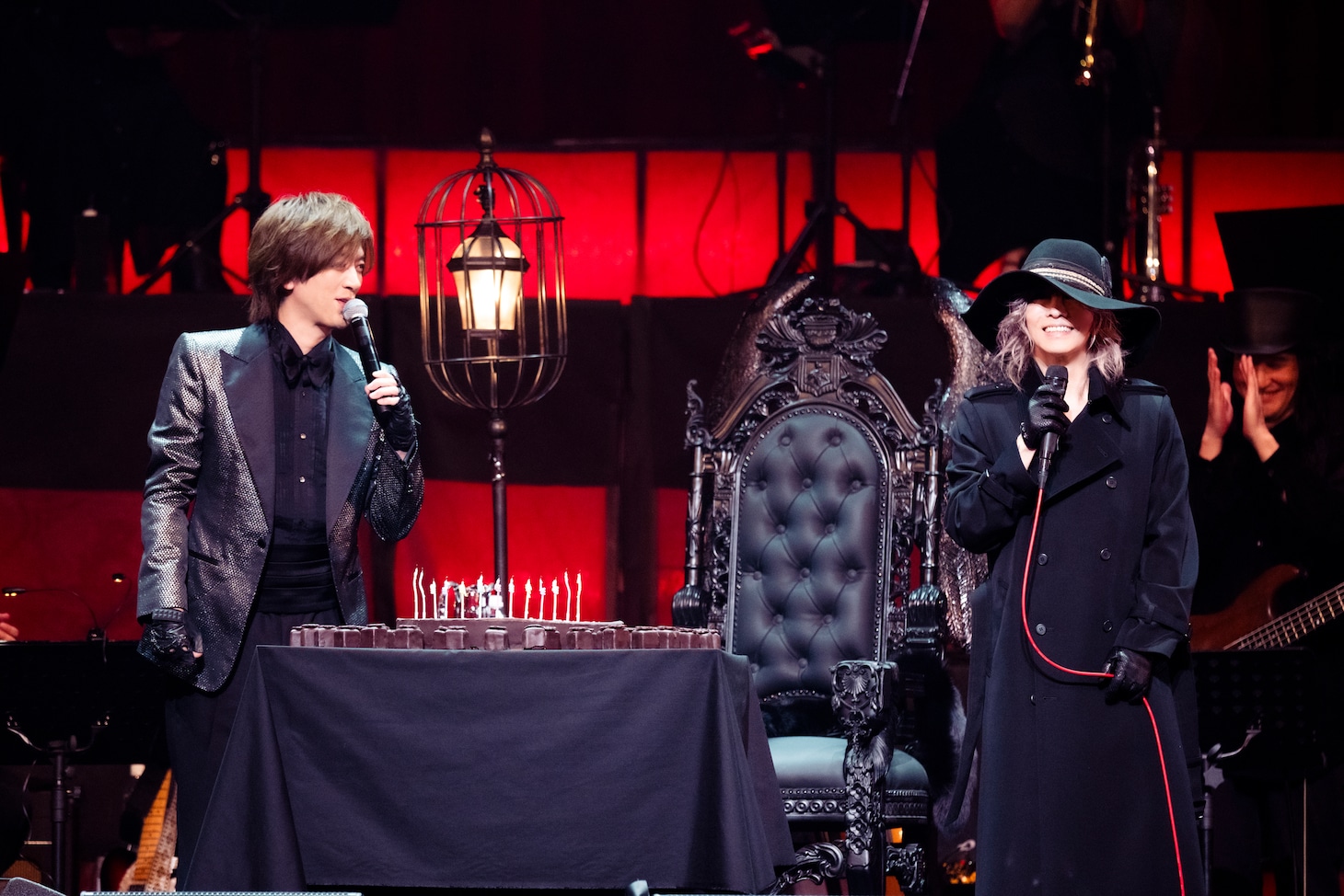 HYDEバースデーライブでYOSHIKI＆DAIGOの祝福受ける「生きててよかったな」