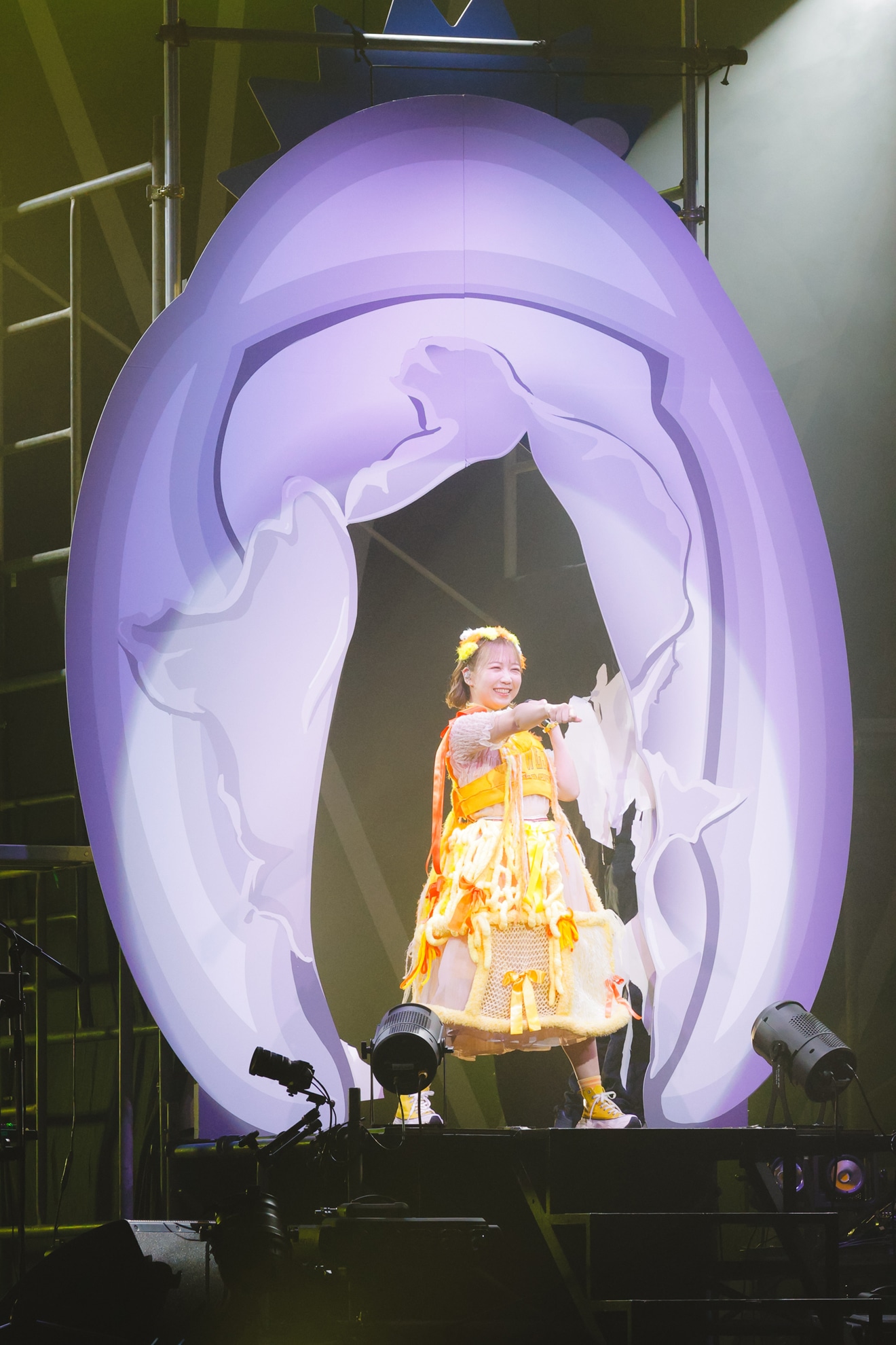 「LAWSON presents 夏川椎菜 4th Live Tour 2025-2026 "CRACK and FLAP”」東京・立川ステージガーデン公演の様子。