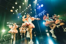 「フューチャーサイダー 冬の東名阪ツアー ～オレンジデイズ～ 東京ファイナル編」の様子。