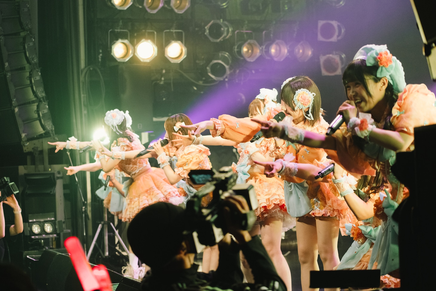 「フューチャーサイダー 冬の東名阪ツアー ～オレンジデイズ～ 東京ファイナル編」の様子。