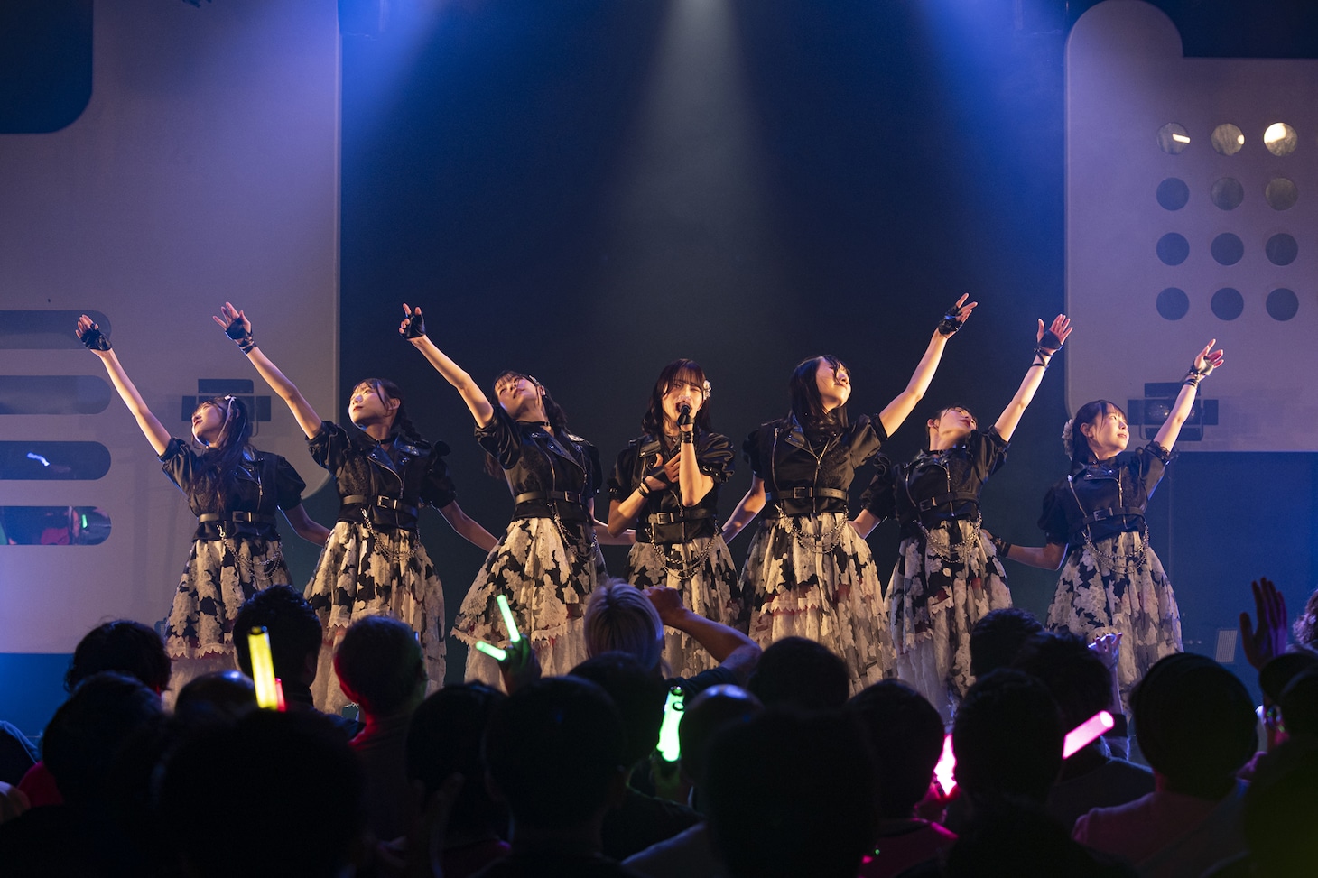 AsIs（Photo by MAYUMI）