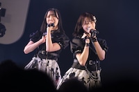 左からAsIsの北川姫子、瀬乃ひより。（Photo by MAYUMI）