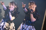 左からAsIsの星野夢空、雨野せい。（Photo by MAYUMI）