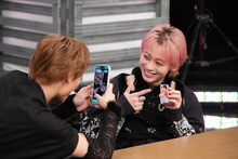 手前からアロハ、シューヤ。