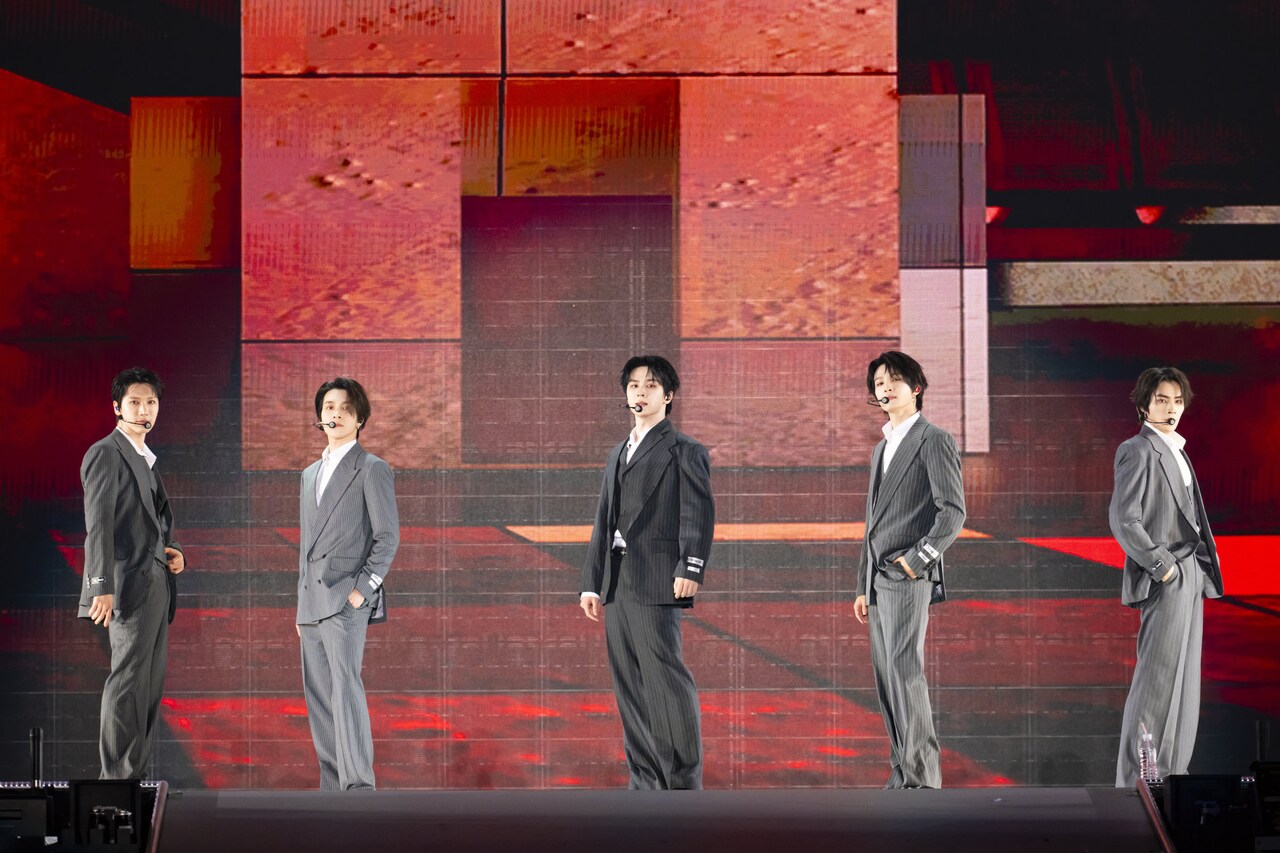 WayV。「SMTOWN LIVE 2025-26 in FUKUOKA」より。 [画像ギャラリー 5