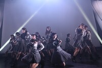 「命しか捧げるものがない」パフォーマンス時の様子。