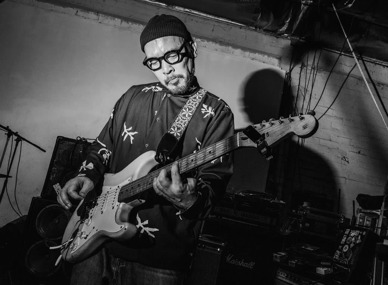 LOOLOWNINGEN & THE FAR EAST IDIOTS