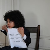 WATWING「ナニワナビー」配信ジャケット