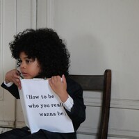 WATWING「ナニワナビー」配信ジャケット