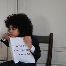 WATWING「ナニワナビー」配信ジャケット