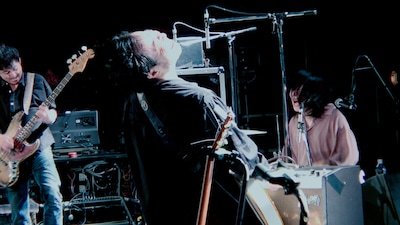 サニーデイ・サービスのステージの様子。（撮影：元）