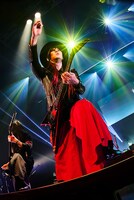 千聖（G / PENICILLIN、Crack 6）（Photo by Akira "TERU" Sugihara）