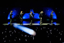 「STARGLOW DEBUT SHOWCASE『Wish upon a star』」の様子。（撮影：川島伸一、幸田昌之）