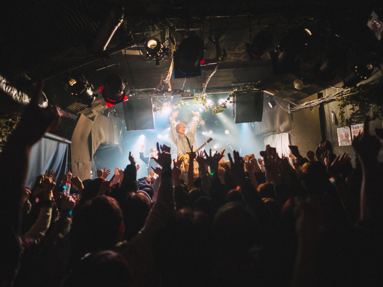 the paddles「もっとこっちに来い！」熱くツアー開幕、梅田クアトロ単独公演開催を発表