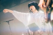 畳野彩加（Vo, Cho / Homecomings）（Photo by Kana Tarumi）