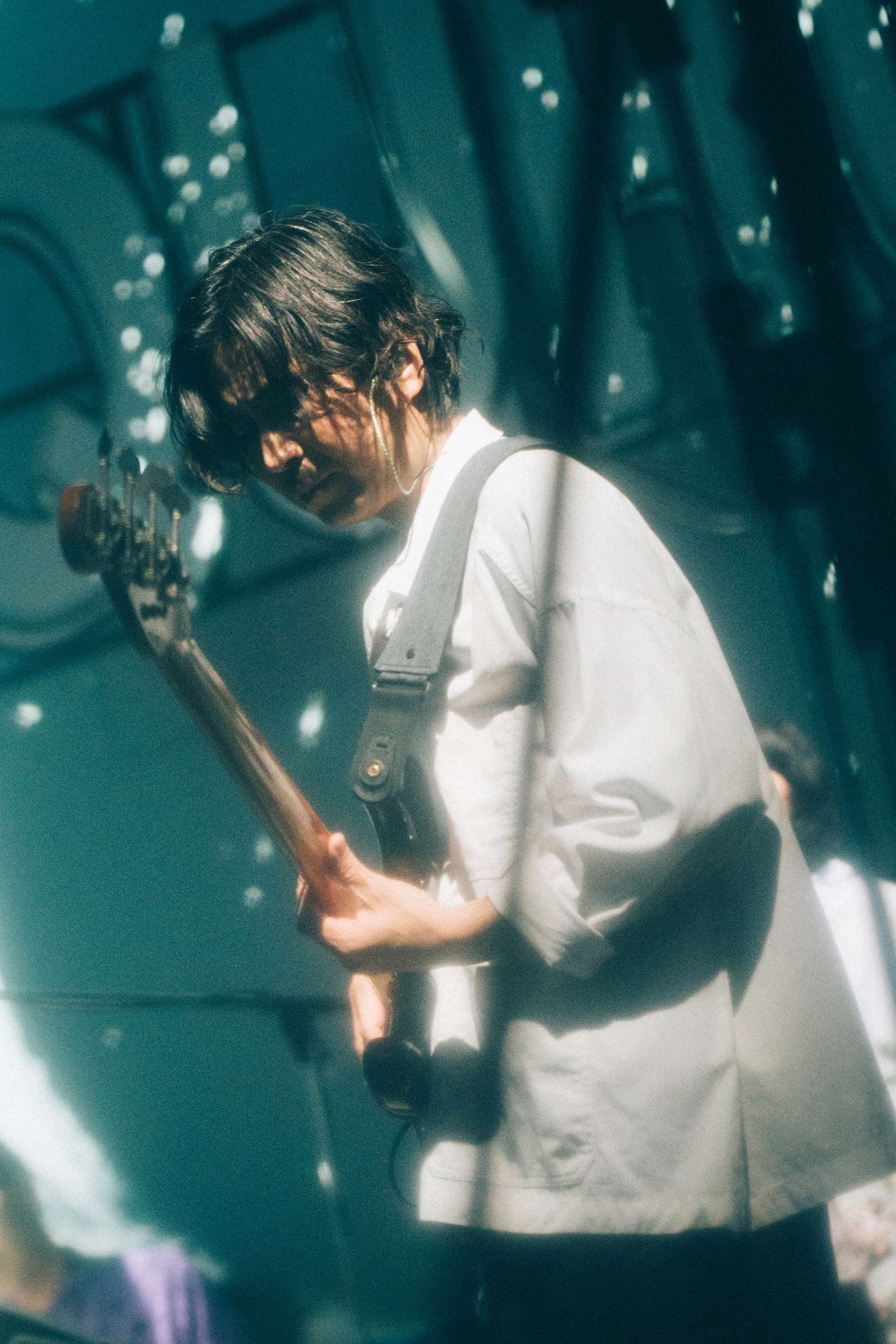 佐藤征史（B, Vo）（Photo by Kana Tarumi）