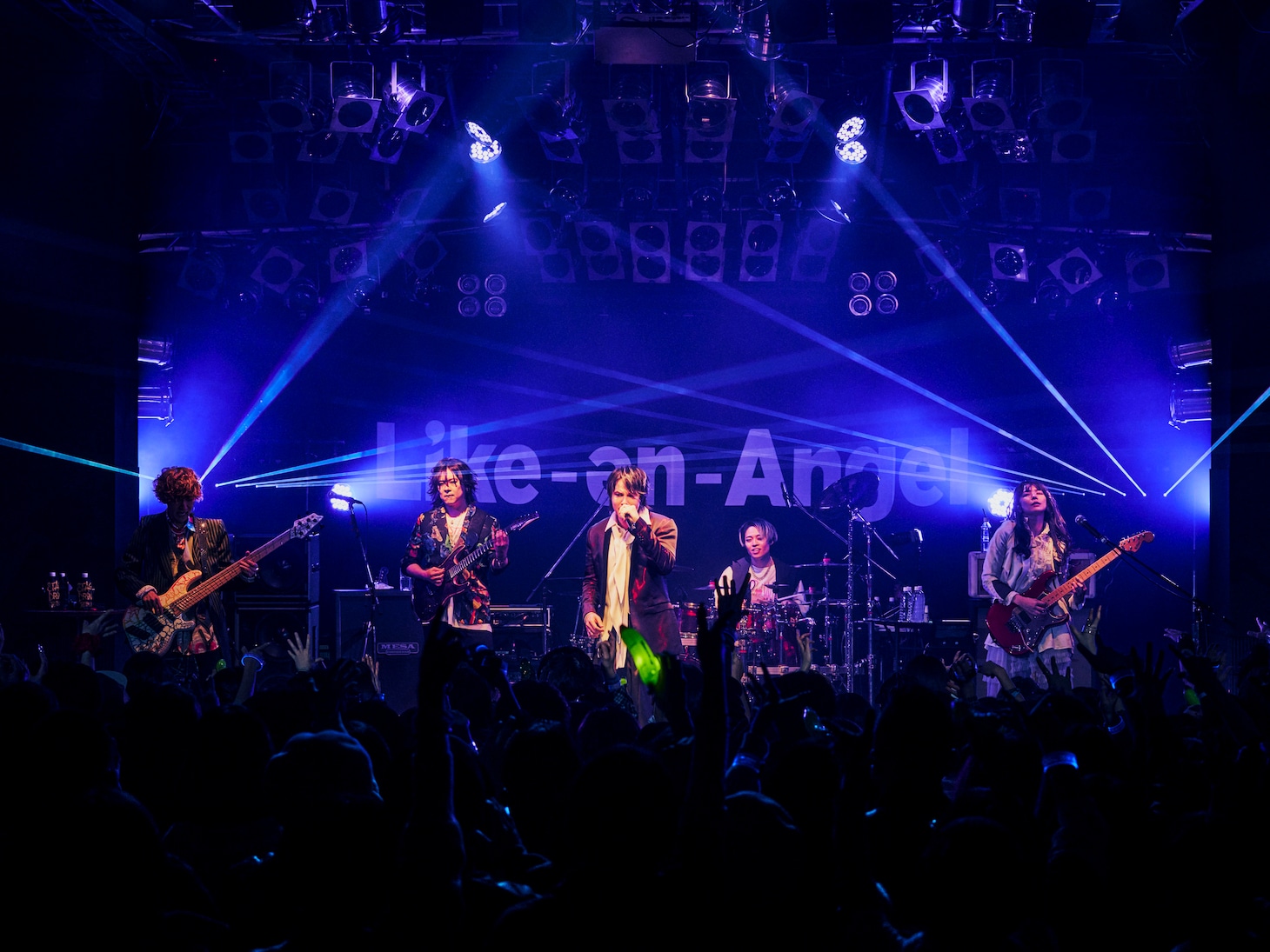 Like-an-Angel「TOUR 2025-2026 "Crash to Rise"」Yokohama Bay Hall公演の様子。（Photo by Tetsuya Matsuda）
