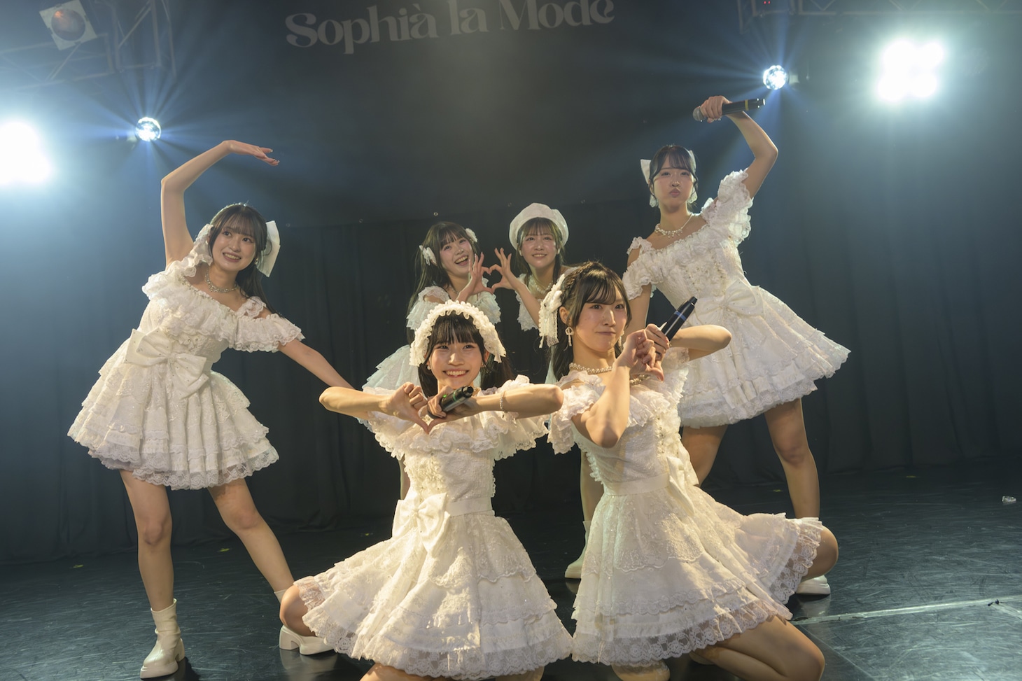 Sophià la Modeのデビューワンマンライブの様子。