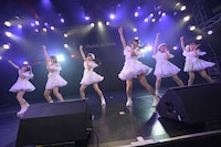 Sophià la Modeのデビューワンマンライブの様子。