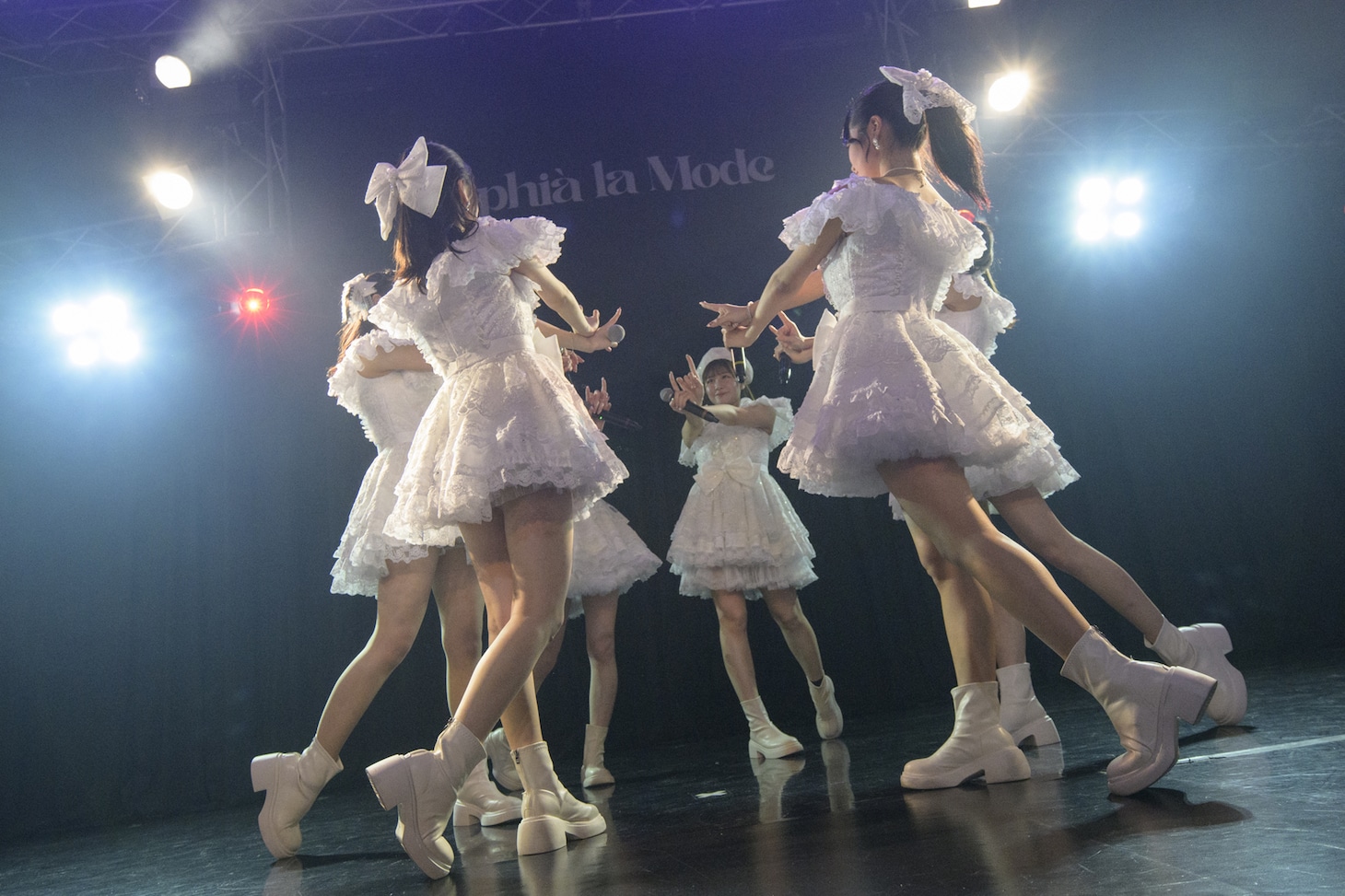 Sophià la Modeのデビューワンマンライブの様子。