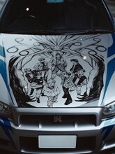 ONE OR EIGHTのラッピングカー。