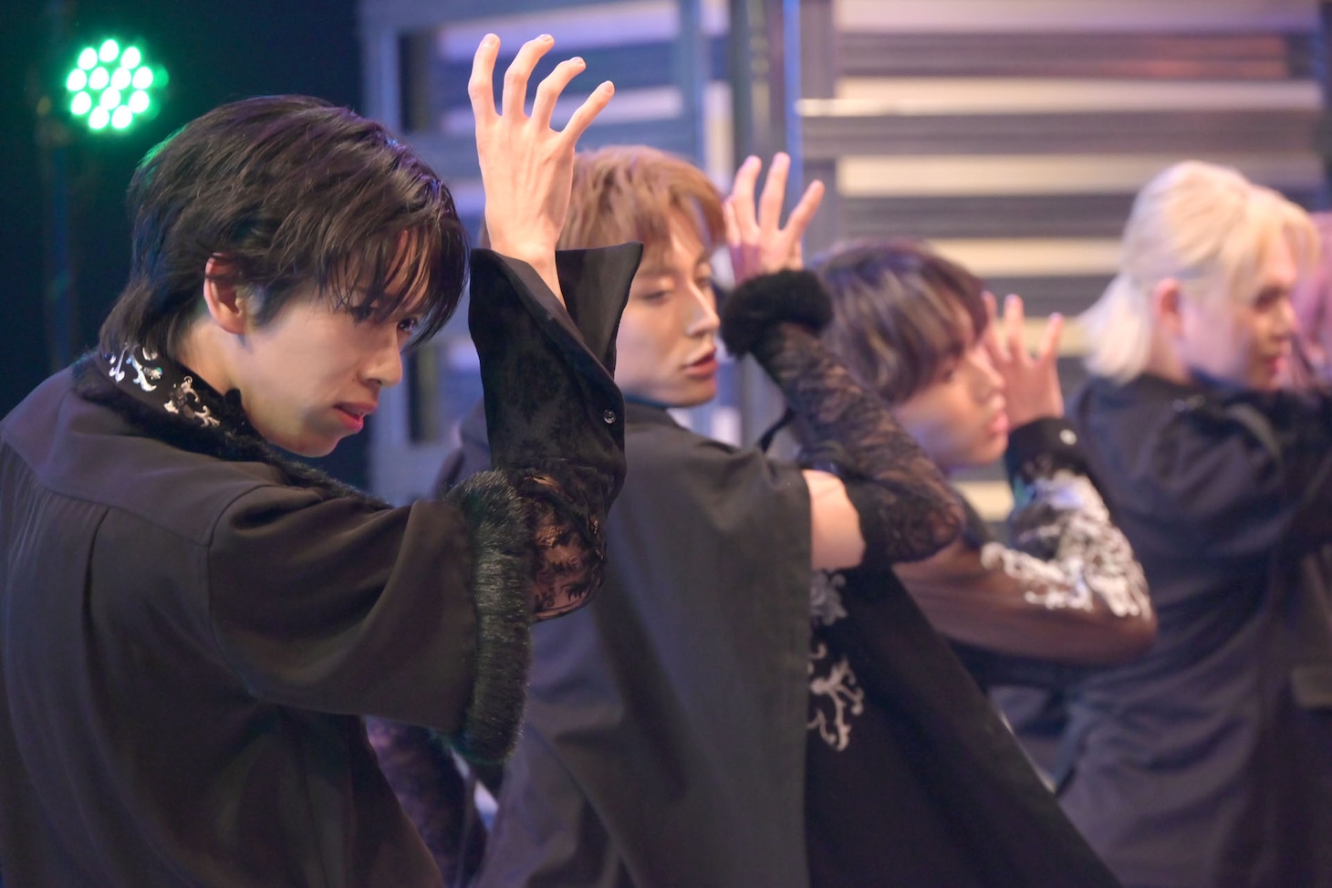 リョウガ（手前）