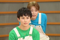 手前からタクヤ、アロハ。