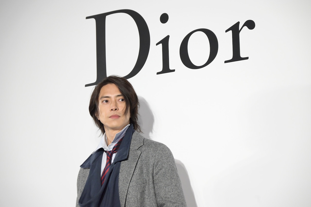 山下智久が「ディオール バンブー パビリオン」来訪、願うことは「みんながハッピーに」