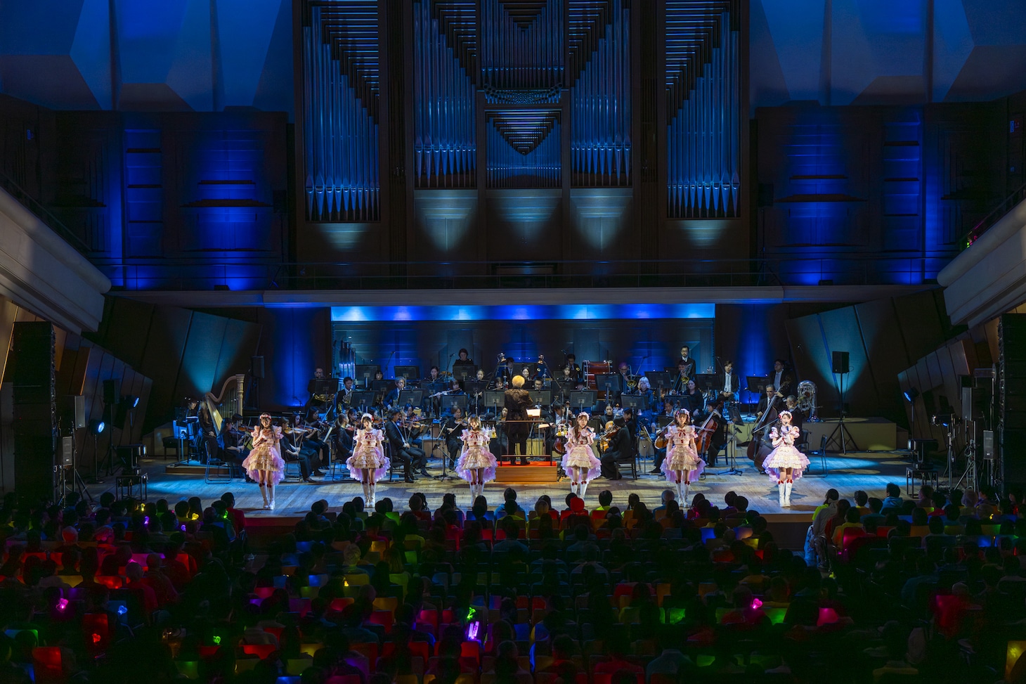 「billboard classics 超ときめき♡宣伝部 オーケストラ超最強説!!」の様子。