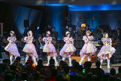 「billboard classics 超ときめき♡宣伝部 オーケストラ超最強説!!」の様子。