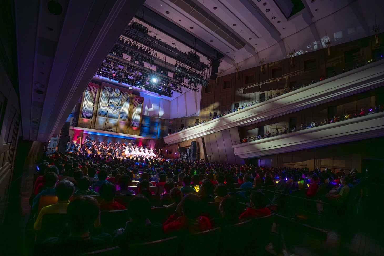 「billboard classics 超ときめき♡宣伝部 オーケストラ超最強説!!」の様子。