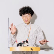 片桐仁（全日本テルミンフェス名誉会長）