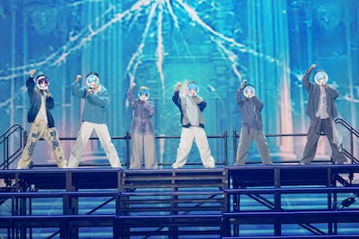 「STPR Family Festival!! 2026 in 東京ドーム」より、STPR青組（ころん、ちぐさくん、Lapis、たちばな、ゆたくん、おさでい）。