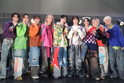 BUDDiiSメジャーデビュー日はキスの嵐！FUMINORI、MORRIE、SHOOTが“伝統芸”に唇捧げいざ出航