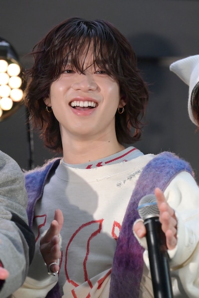 「ヤー！」をするSHOOT。