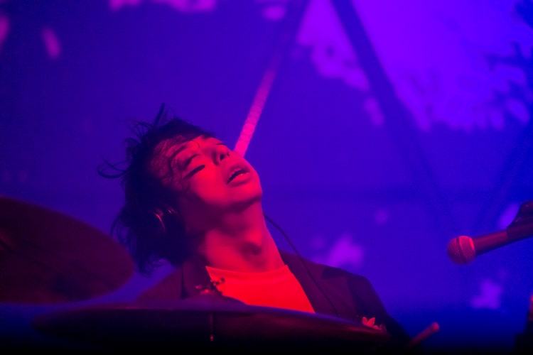 鈴木貴雄（Dr）（Photo by Viola Kam［V'z Twinkle］）