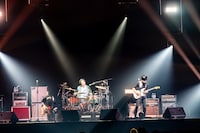 UNISON SQUARE GARDEN（Photo by Viola Kam［V'z Twinkle］）