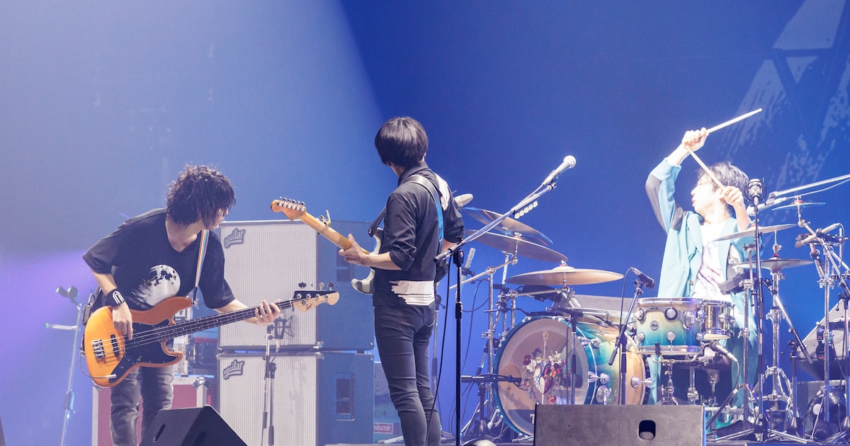 UNISON SQUARE GARDEN、四季を自在に横断するセットリストで魅せた 