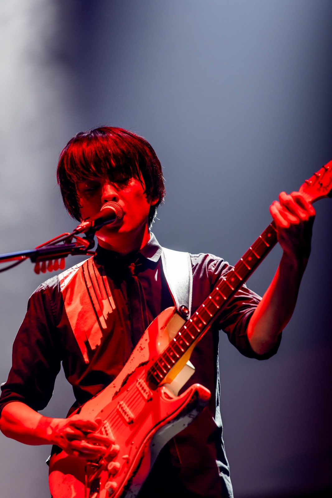 斎藤宏介（Vo, G）（Photo by Viola Kam［V'z Twinkle］）