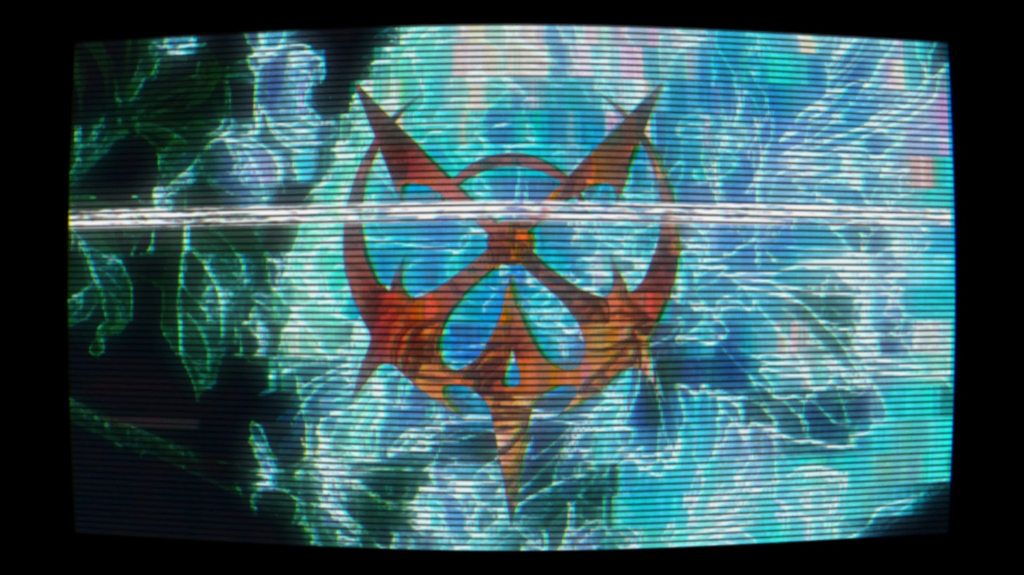 CRYXIS「Opus」リリックビデオより。