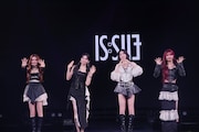 IS:SUE。「IS:SUE Special YouTube Live Show」より。