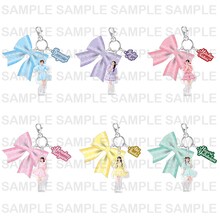 超ときめき♡宣伝部「@Loppi・HMV受注生産限定グッズ第2弾」の3連キーチャーム。